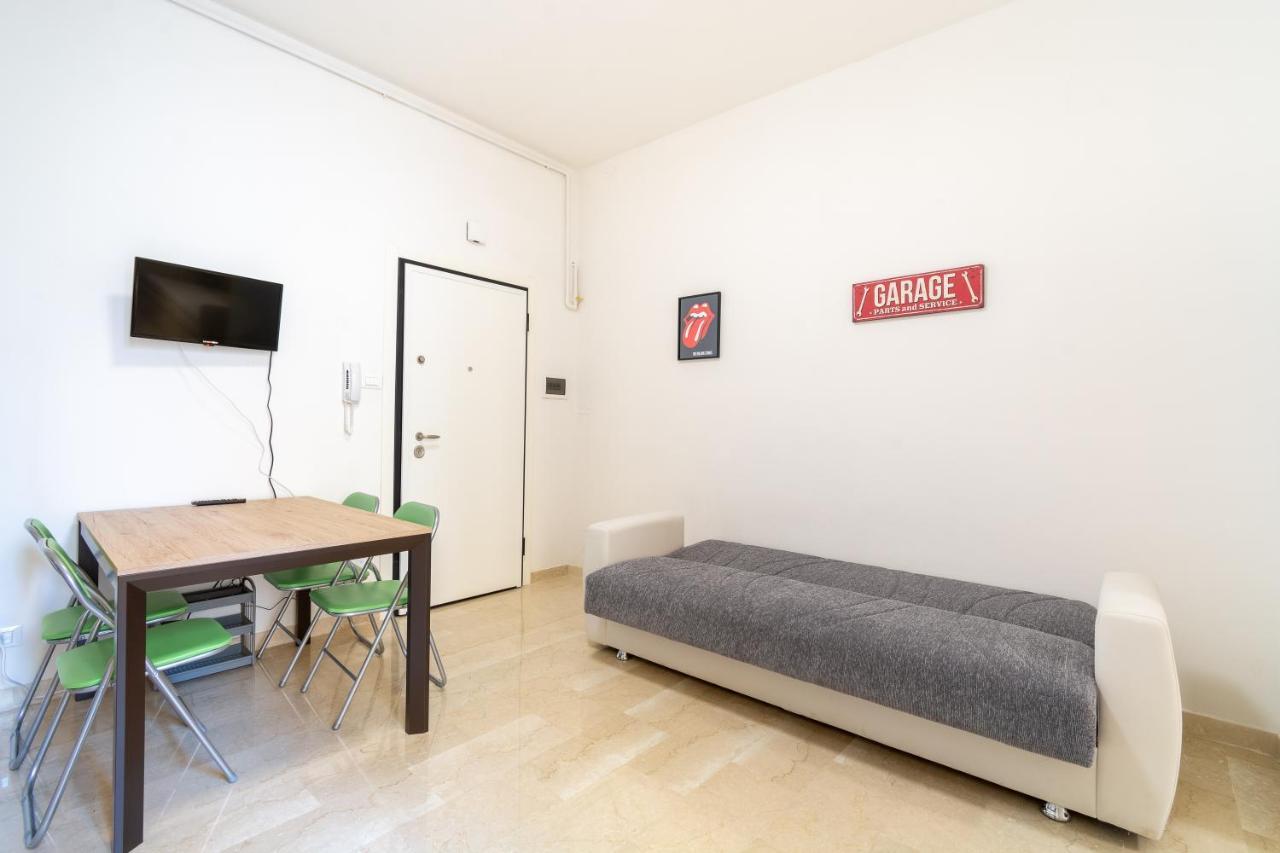 Housmart San Carlo 17 Apartment Болоня Екстериор снимка